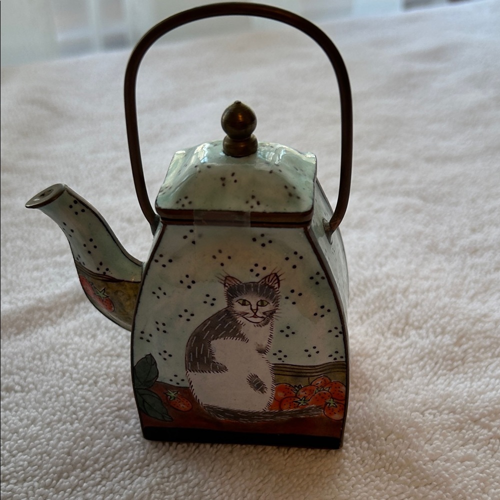 Cat Design Miniature Ceramic Teapot